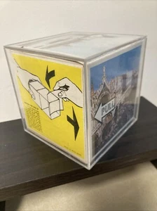 Photo Photograph Picture Cube Desk Frame Heavy Plastic Lucite Vintage - Picture 1 of 7