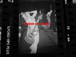 System of a Down 1999 Live at the Roxy 16 Photos Original 35mm Negatives - Picture 1 of 8