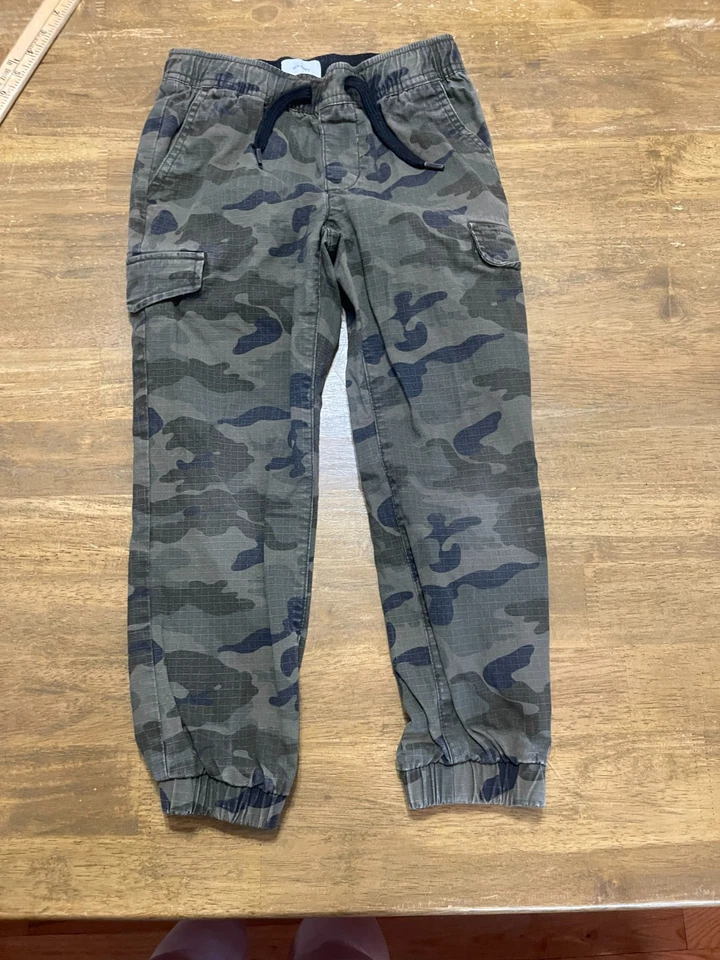 Pantalones Old Navy, Jóvenes Niños Talla Pequeña, Verde Marrón, Camuflaje, Pantalones Jogger Foto 1 de 4