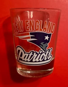 NEW ENGLAND PATRIOTS Shot Glass NFL Football Logo - Picture 1 of 4