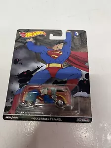 2017 Hot Wheels DC Comics SUPERMAN Volkswagen T1 Panel Bus Premium Real Riders - Picture 1 of 2