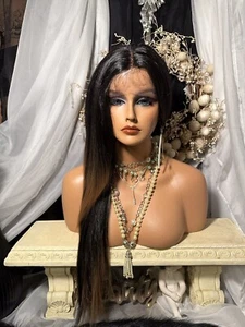 ¡WOW! 26"" NATURAL, NEGRA CON RAYAS, ENCAJE FRONTAL CON PIEZA, ¡PELUCA VERSÁTIL! - Imagen 1 de 12