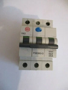 WYLEX C32 32 AMP PSB363 -D 10KA TRIPLE POLE MCB CIRCUIT BREAKER - Imagen 1 de 1