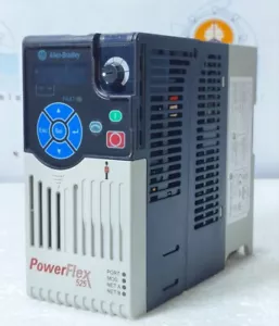 ALLEN BRADLEY 25B-D4P0N104 1,5 kW/2,0 CV POWERFLEX 525 AC DRIVE (SPEDIZIONE GRATUITA) - Foto 1 di 8
