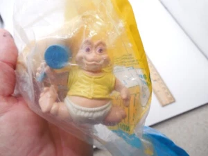 1992 McDonalds Dinosaurs Baby Sinclair Dino Motion Figura de Acción Nuevo Sellado Años 90 - Imagen 1 de 7