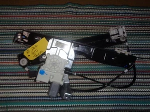 FORD TAURUS OEM Right Front Door-Window Regulator W/MOTOR 8A5Z5423208B B-52 - Picture 1 of 3