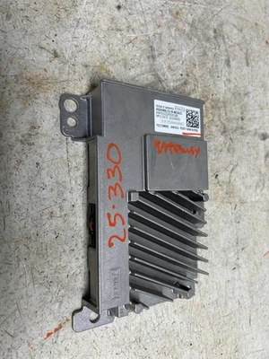 2023 FORD F250SD Gateway Control Module OEM Part Number PU5T14H474PAG - Image 1 of 4