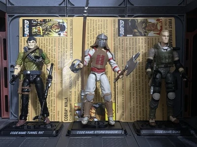 G.I. Joe 25th Anniversary Lot Resolute Duke Comic Pack Tunnel Rat & Storm Shadow - Image 1 of 4