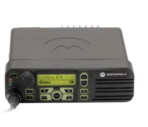 Motorola XPR4550 VHF 136-174mhz 25w radio AAM27JNH9LA1AN - Afbeelding 1 van 8