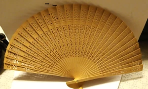 Vintage Wooden Fan in Original Box - Picture 1 of 7