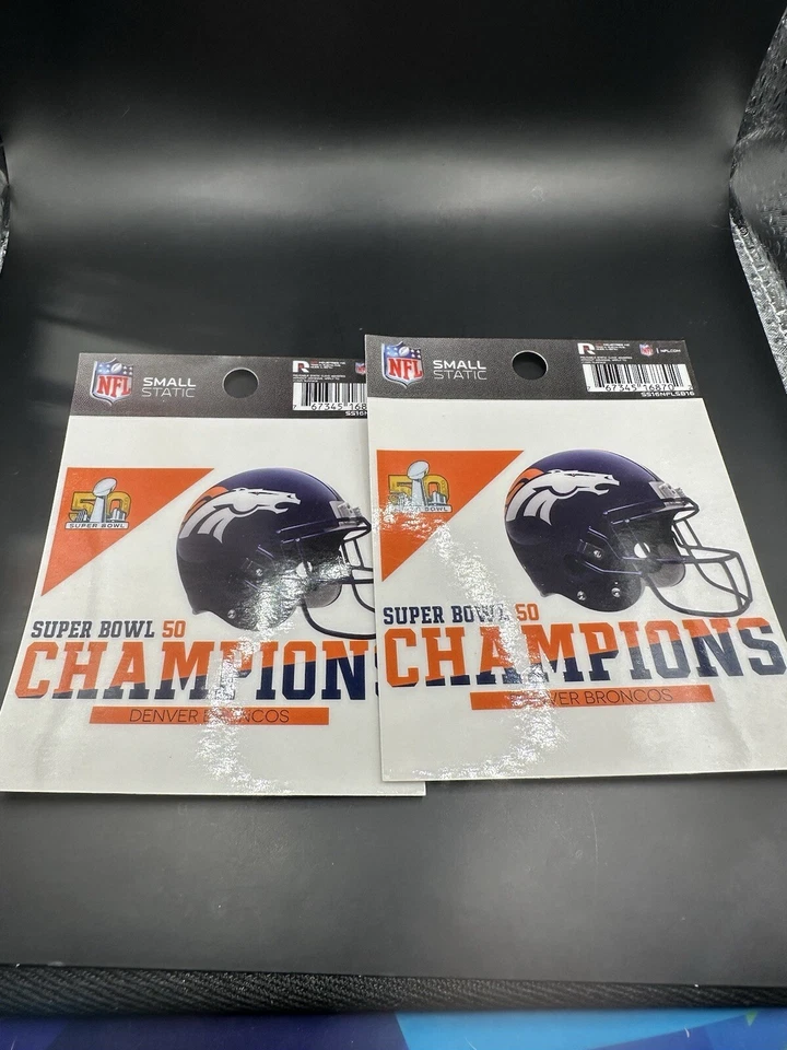 Lote de (2) Denver Broncos estático/janela aderente Super Bowl 50 campeões - Imagem 1 de 1