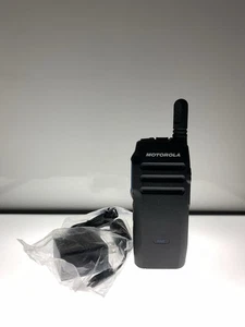 Motorola WAVE TLK 100 Radio bidirectionnelle 8 canaux 4G LTE WiFi HK2112A AVEC BATTERIE - Photo 1/9