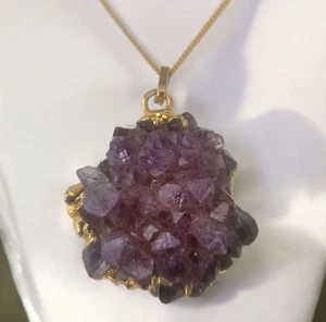 Geode Slice Necklace Gold Plated Crystal Pendant Jewellery Quartz 46cm Chain - Picture 1 of 4