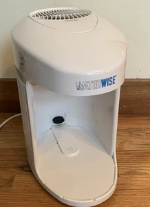 Base destiladora de encimera Waterwise 9000 usada solo para piezas o reparación - Imagen 1 de 7