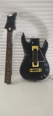 Guitar Hero Live Wireless Guitar 0000654 PS3 PS4 Xbox 360 One No Dongle No Strap - Image 1 of 4