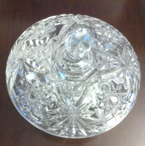 VINTAGE ETCHED CRYSTAL CANDY DISH with LID 5"H - Picture 1 of 7