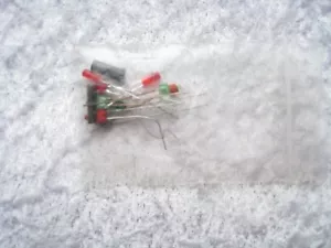 LED SIGNAL STATION LAYOUT YARD BULBS GREEN RED MIXED BAG 1 - Foto 1 di 3
