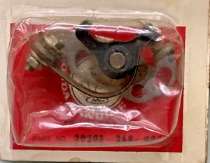 NEW GENUINE HONDA 30203-268-004 POINTS RIGHT - Picture 1 of 3