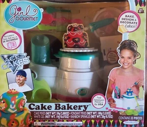 Girl Gourmet Cake Bakery Ace of Cakes Duff Play Kitchen 2009 NEW OPEN BOX - Picture 1 of 6