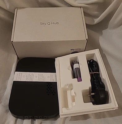 Sky Q Hub ER110UK Unused -  Master Microfilter Missing - Image 1 of 4