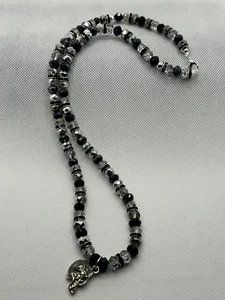 NFL Football Las Vegas Raiders Necklace Team Color Crystals & Helmet Charm       - Picture 1 of 4