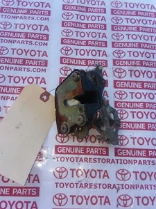 Fits TOYOTA COROLLA LOCK REAR DOOR LEFT WAGON 4 DOOR 1980-1983 AE71 - Picture 1 of 1