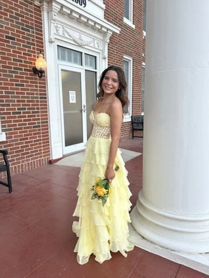 Yellow Sherri Hill Prom Dress, Size 0, Corset Back - Image 1 of 4