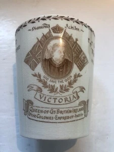 1897 Doulton Burslem Beaker commemorating Queen Victoria's Diamond Jubilee - Picture 1 of 6