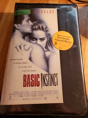 🟢 📼 BASIC INSTINCT, (VHS, 1992), Sharon Stone! Michael Douglas - Image 1 of 3