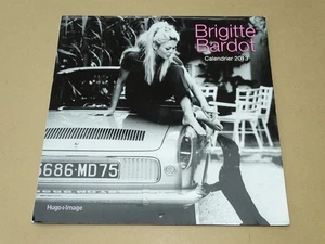 ★☆ Brigitte Bardot _ Calendrier 2013 ☆★ Hugo Image {TBE-} TRES RARE - Picture 1 of 15