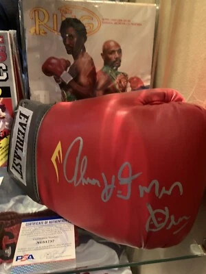 vintage thomas “the hitman” hearns autographed boxing glove with PSA and magazin - Image 1 of 4