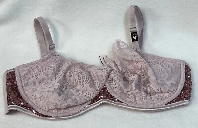 Victoria’s Secret SUJETADOR PUSH UP ROSA ENCAJE CON LENTEJUELAS DREAM SIN RELLENO NIP 36D Foto 1 de 4