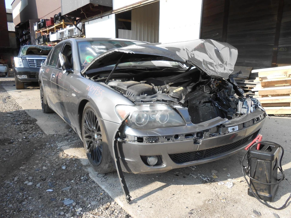 Used Front Right Fender fits: 2008 Bmw 750I Front Right Grade B Foto 1 de 4