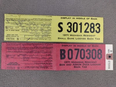 Michigan Resident 1971 arco y flecha etiqueta de ciervo + etiquetas traseras de juego pequeño (2 piezas) Foto 1 de 3