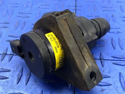 2010-2016 PORSCHE PANAMERA ELECTRIC AUXILIARY COOLANT WATER PUMP 7L0965561L OEM - Image 1 of 4