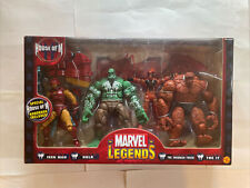 Marvel Legends House of M  It Hulk  Iron Man  Inhuman Torch Figures NISB