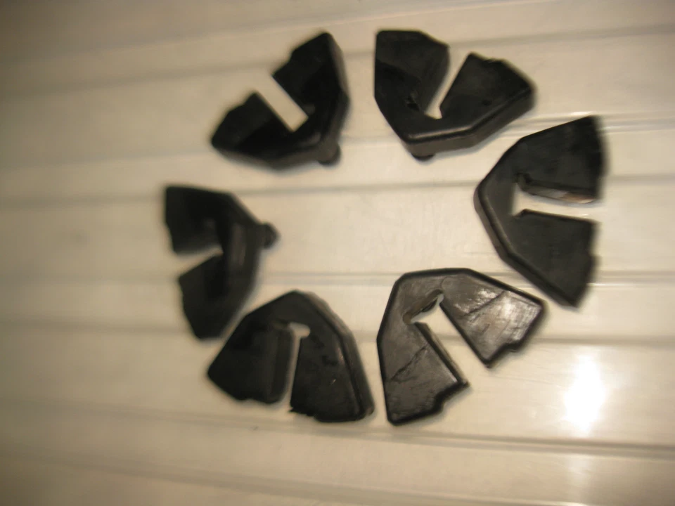 Suzuki 1983 - 1985 GS550 ES GS 550 cubo aro traseiro amortecedor almofada de borracha - Imagem 1 de 1