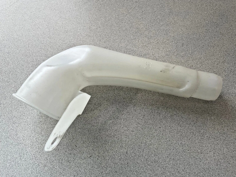 2004-2010 MERCEDES-BENZ SLK280 SLK350 R171 ~ FILLER NECK  ~ A1718690017 - Image 1 of 3