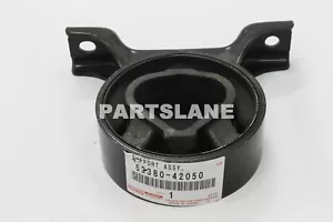 Toyota RAV4 2001-2005 OEM Genuine Rear Differential Support 52380-42050 - Picture 1 of 2
