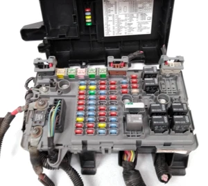 15930144 Chevy 2003 2007 Express GMC Savana Fuse Box 1500 2500 3500 OEM H3 - Picture 1 of 16