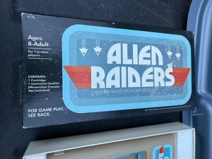 Raro folleto de juego Alien Raiders Microvision Milton Bradley buen usado - #cb54 - Imagen 1 de 4
