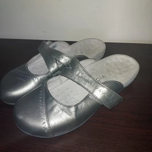 Vionic Slip On Shoes 8M Allegra Metallic Leather Adjustable Strap Arch Mules - Picture 1 of 17