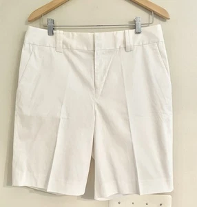 NWOT- Lauren Ralph Lauren Women’s White Bermuda Shorts Sz 10 Preppy - Picture 1 of 8