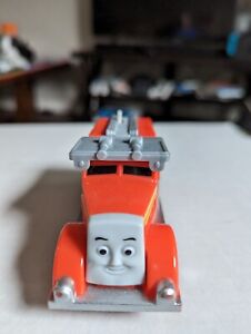 Thomas & Friends - Moteur de train motorisé 2013 - Flynn le camion de pompiers