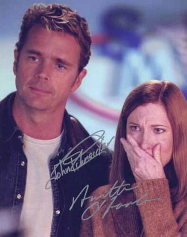John Schneider & Annette O'Toole - Actors - Signed Photo - COA (16429) Cover