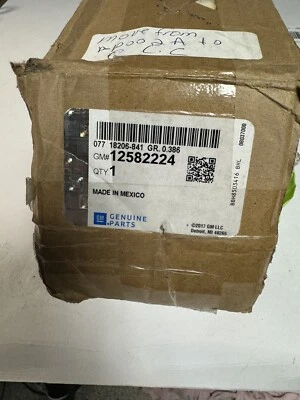 ACDelco GM OE/GM Genuine Parts 12582224 - Engine Valve Cover New In Open Box - Image 1 of 4