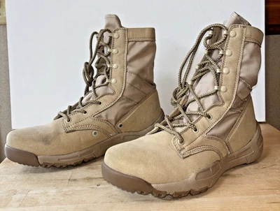 Botas tácticas del ejército, la marina, los Boy Scouts Rothco 5364V-Max ligeras 11R arena. Foto 1 de 4