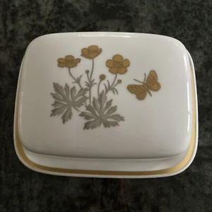 Vintage Royal Copenhagen Danish Buttercup Covered Butter Dish - Picture 1 of 7