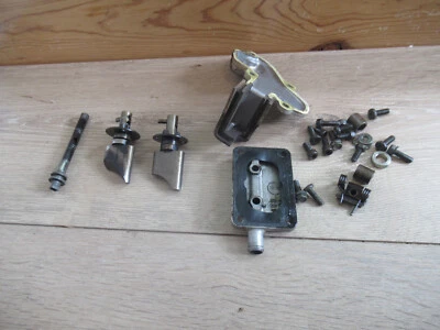 YZ 125 YAMAHA *2000 YZ 125 2000 PIEZAS VÁLVULA ESCAPE Foto 1 de 4