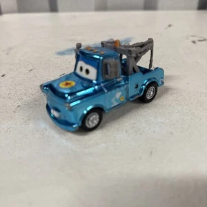 Disney Pixar Cars Tow Mater Pixar Fest 2020 pressofuso blu metallizzato camion 1:55 - Foto 1 di 8